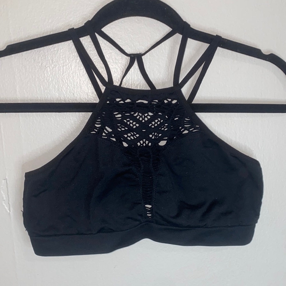 🪿Black Victoria Secret Lace-like bralette! - Picture 2 of 6